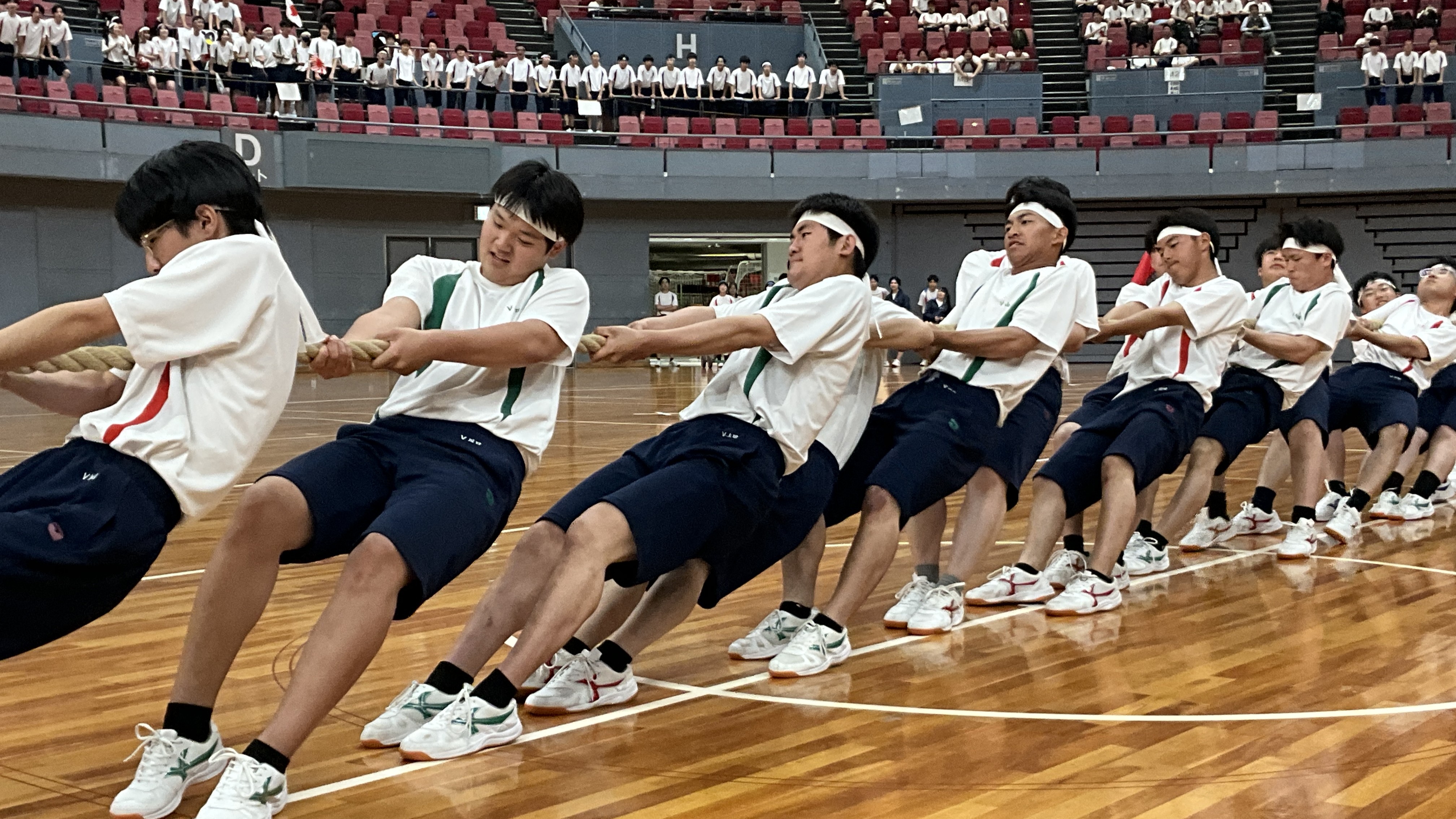 R80515sportsfes1.JPG